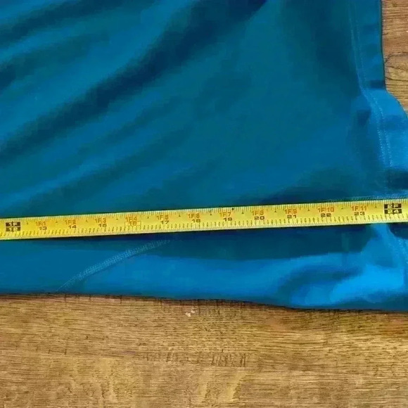 Blue Nike fit dry size L - Picture 3 of 4